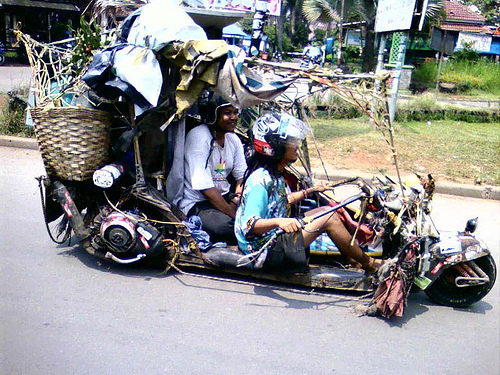 Modifikasi ekstrem, superbike jadi 'rat bike'  merdeka.com