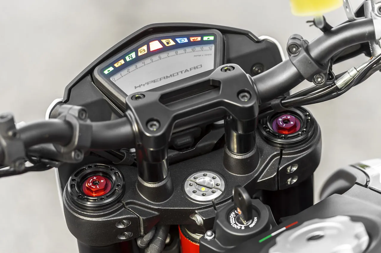 2013 hypermotard spz3o
