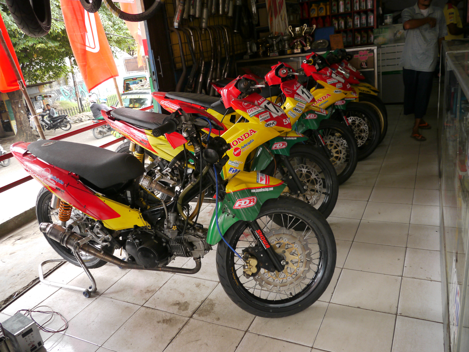 Kumpulan 53 Bengkel Modifikasi Motor Honda Di Makassar Terupdate