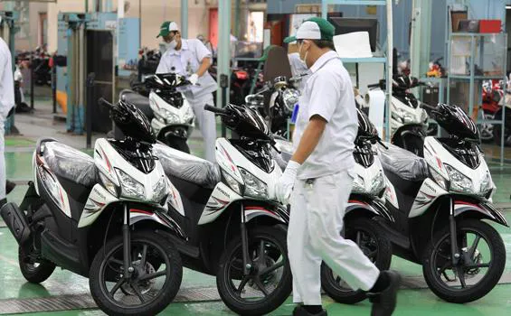 honda vario cw wajah baru