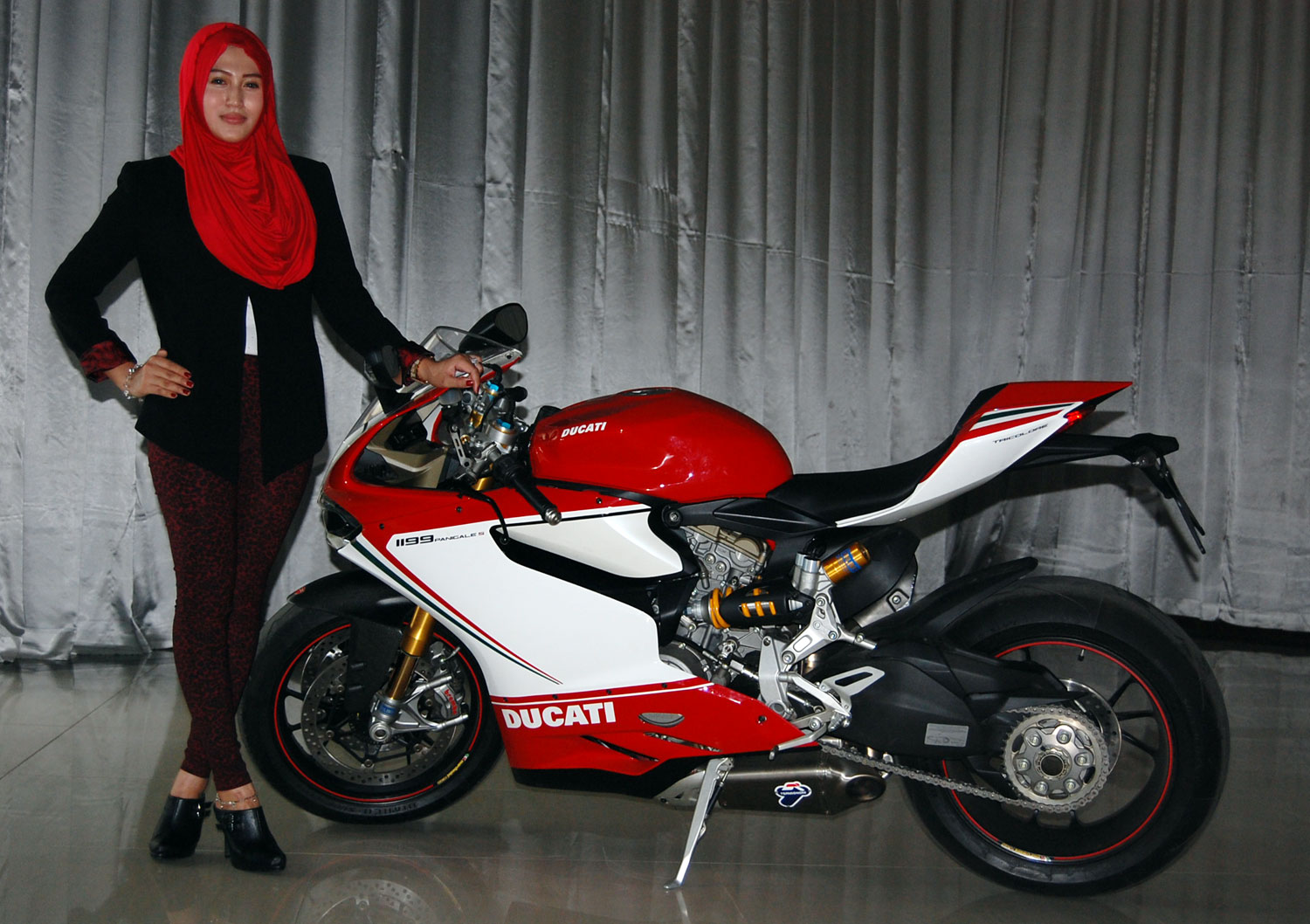 Marissa Lady Biker Ducati Dari Cirebon Merdekacom