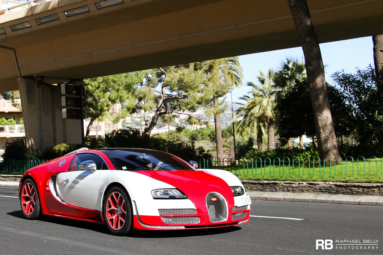 Corak Merah Putih Bugatti Veyron Grand Sport Vittese Merdekacom
