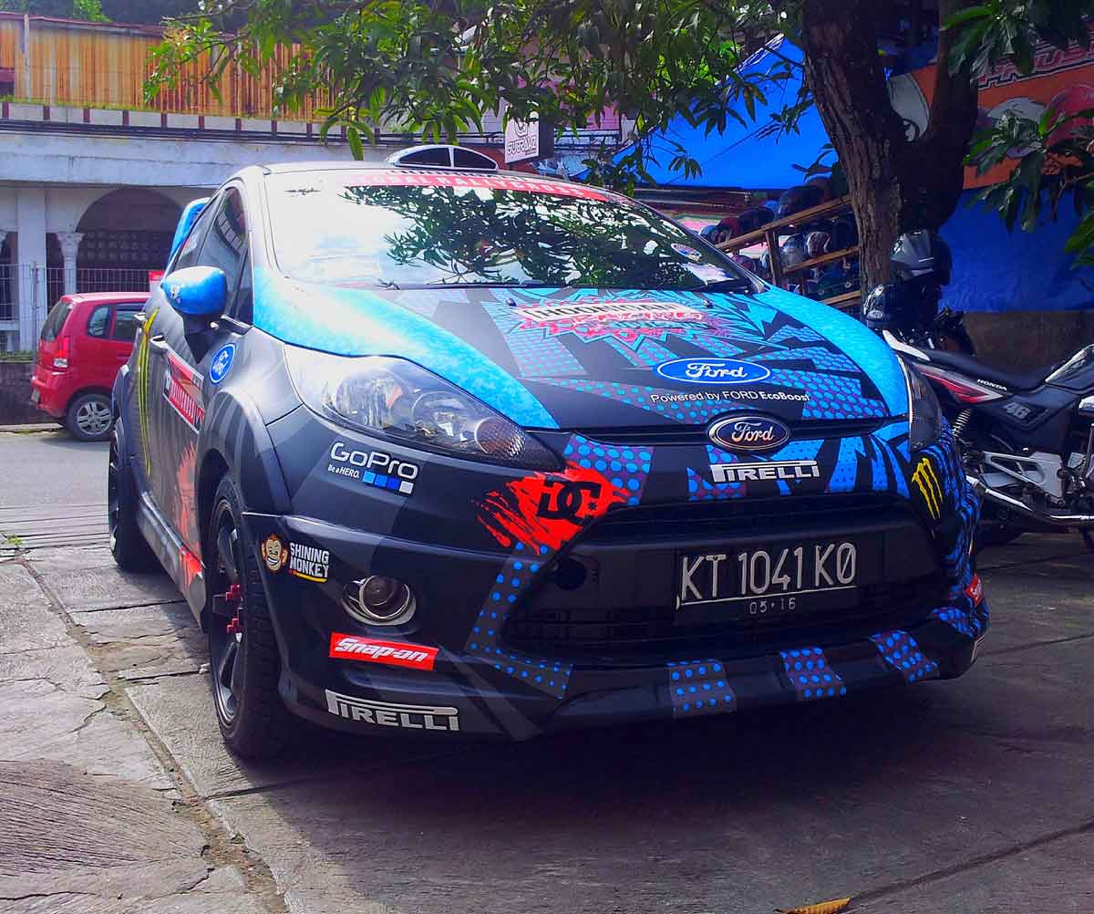 Modifikasi Sticker Ford Fiesta Ala Besutan Ken Block Merdekacom