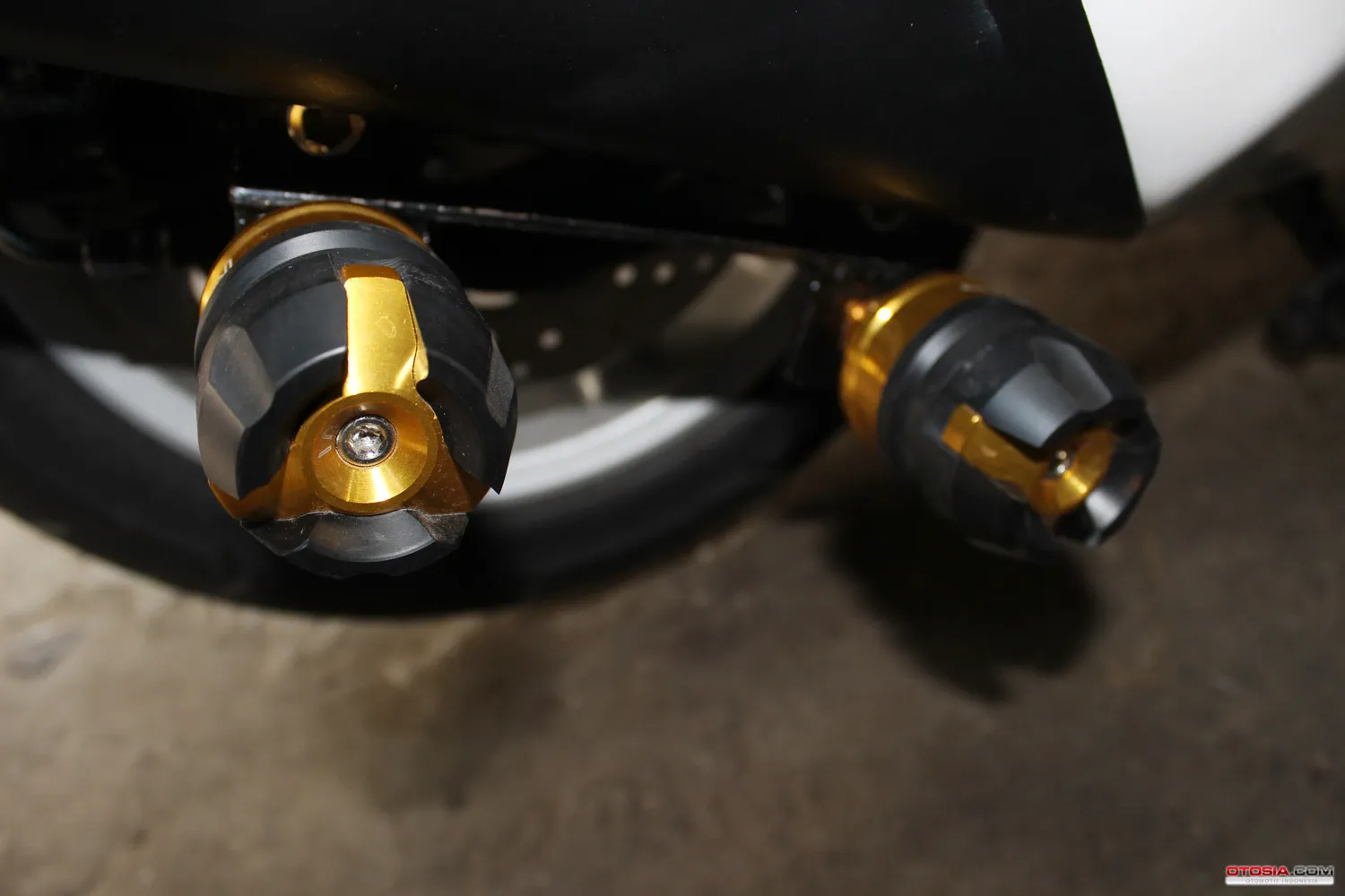Inilah Aksesori Pelindung Knalpot Dan Boks Yamaha N Max