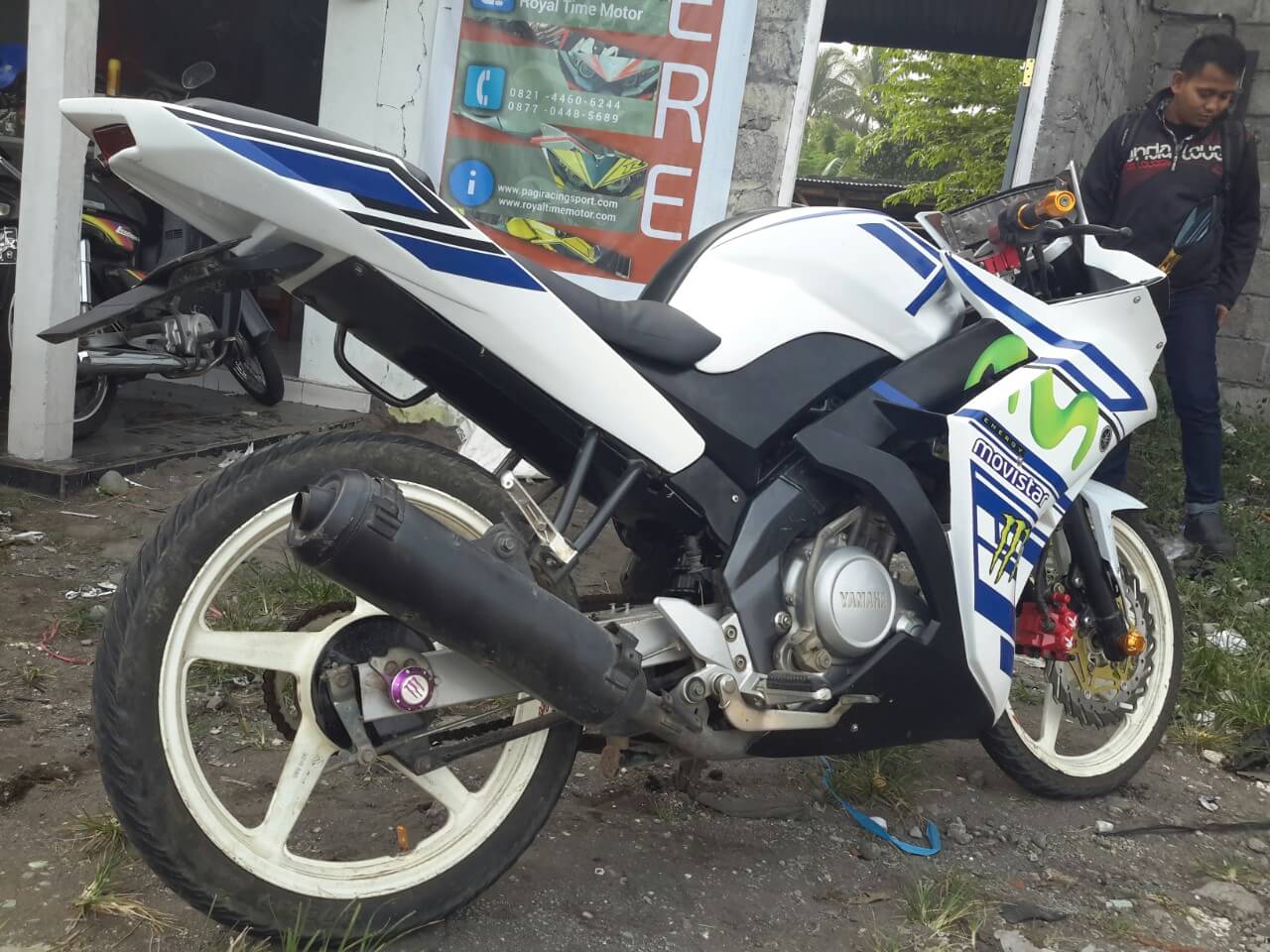 Old Vixion Tampil Beda Dan Lebih Sporty Otosiacom