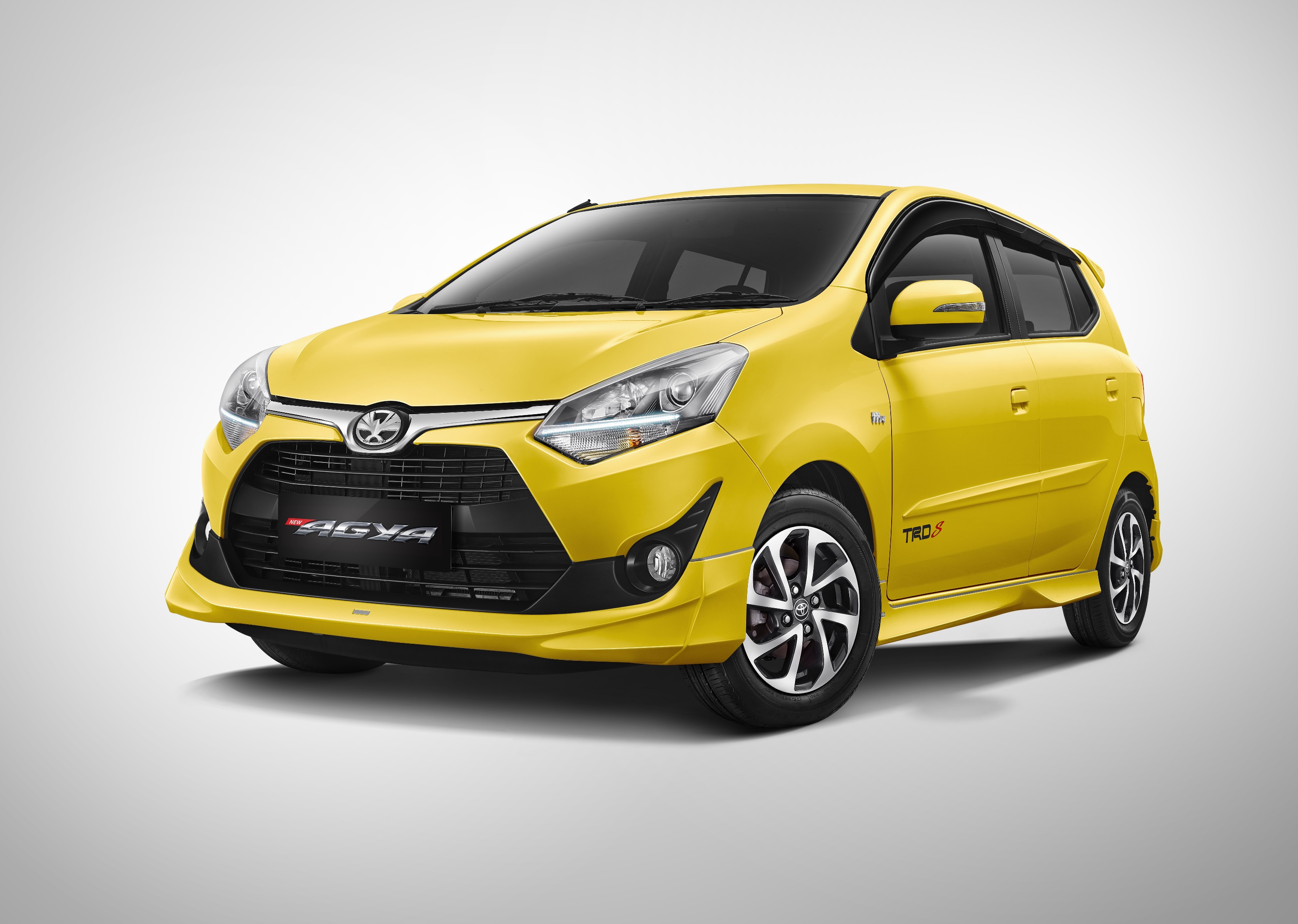 35+ Foto Modifikasi Toyota Agya Warna Kuning Terkeren | Akmotir