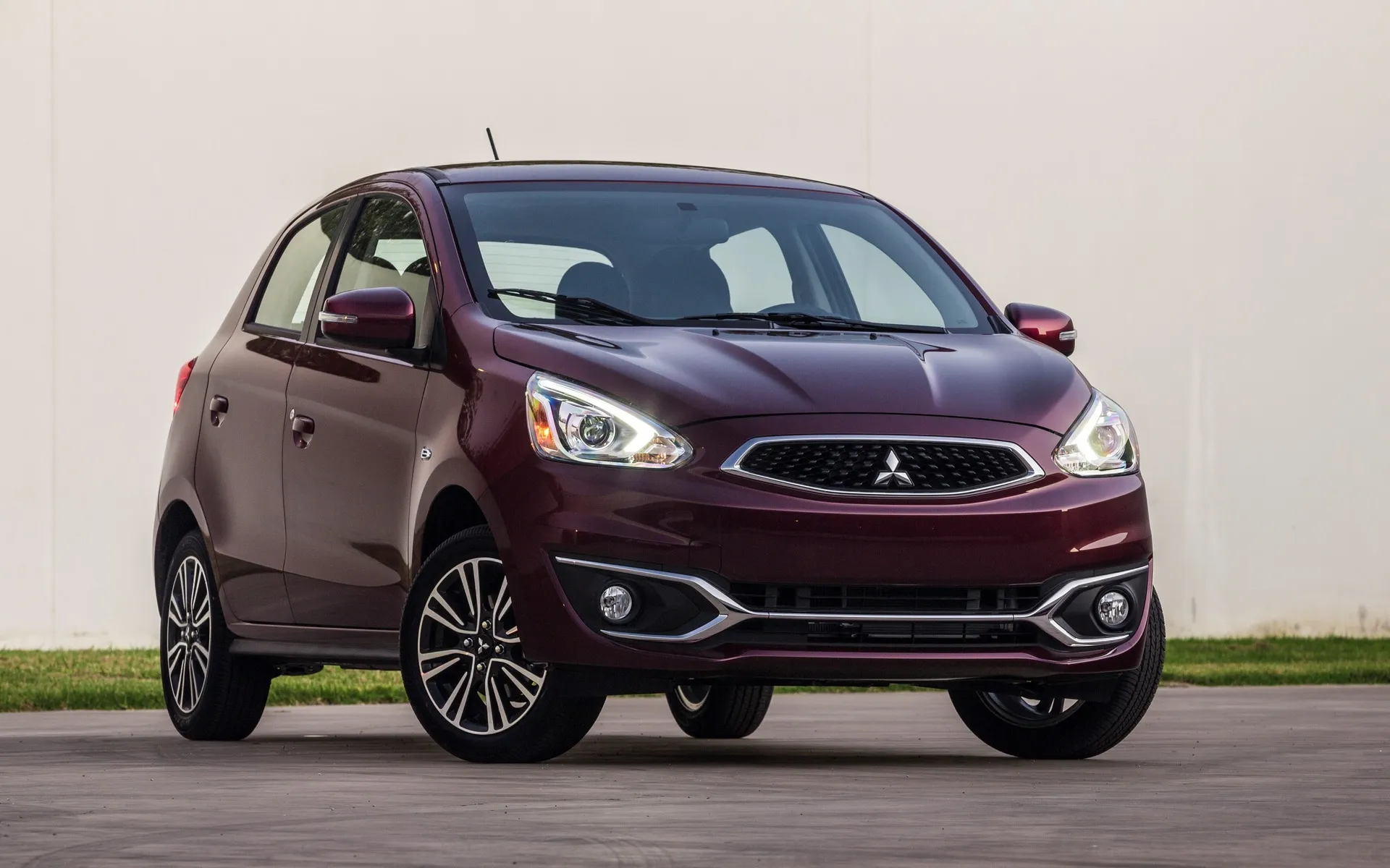 40 Harga Mobil Mitsubishi Juli 2020 Otosia Com