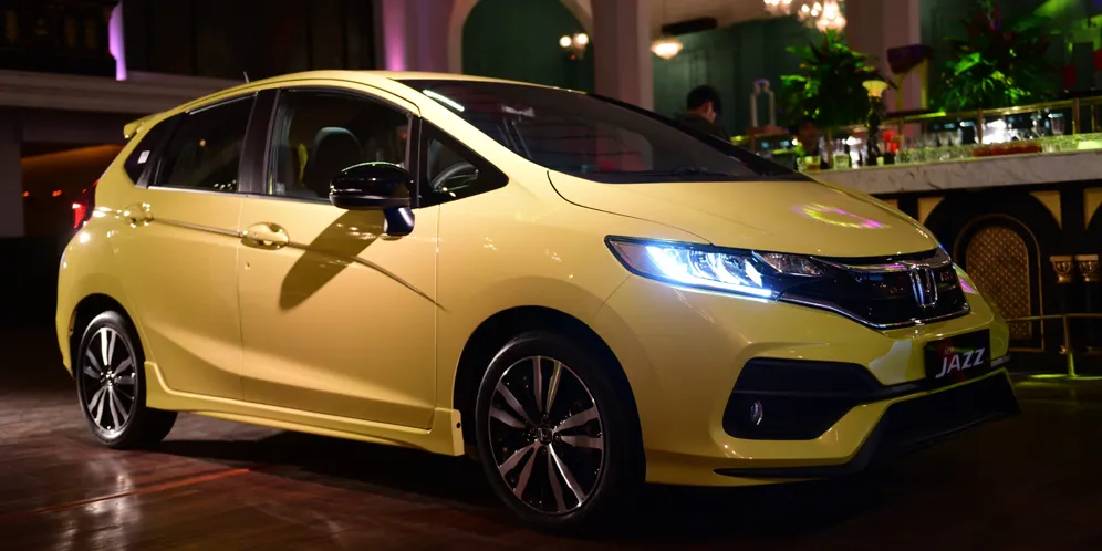 Honda Jazz VS Honda City Hatchback RS, Lebih Bongsor Mana 