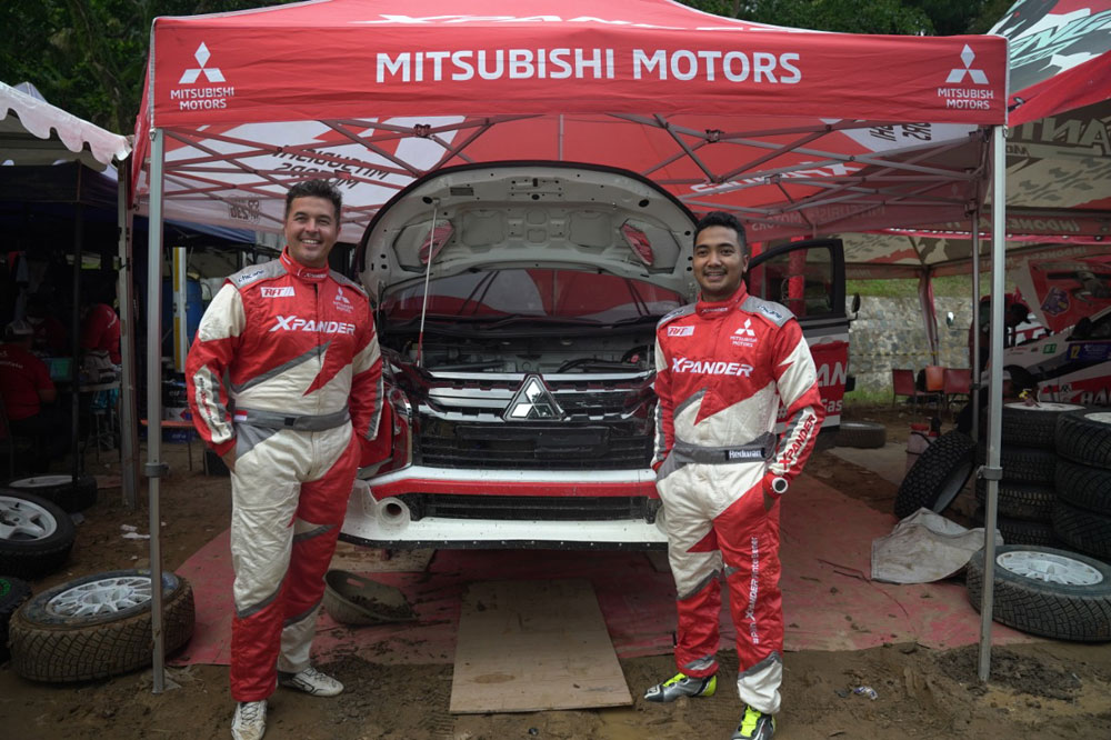 Rifat Sungkar dan M. Redwan saat terjun di Sprint Rally 2021 (Karyaku)