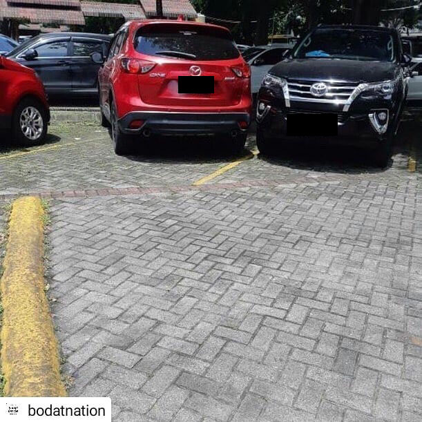 Parkir tidak jelas ujungnya (Instagram/@bodatnation)