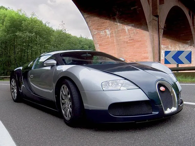 Bugatti Veyron asli