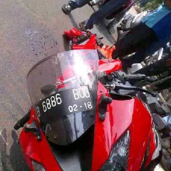 Foto pertama dari twitter