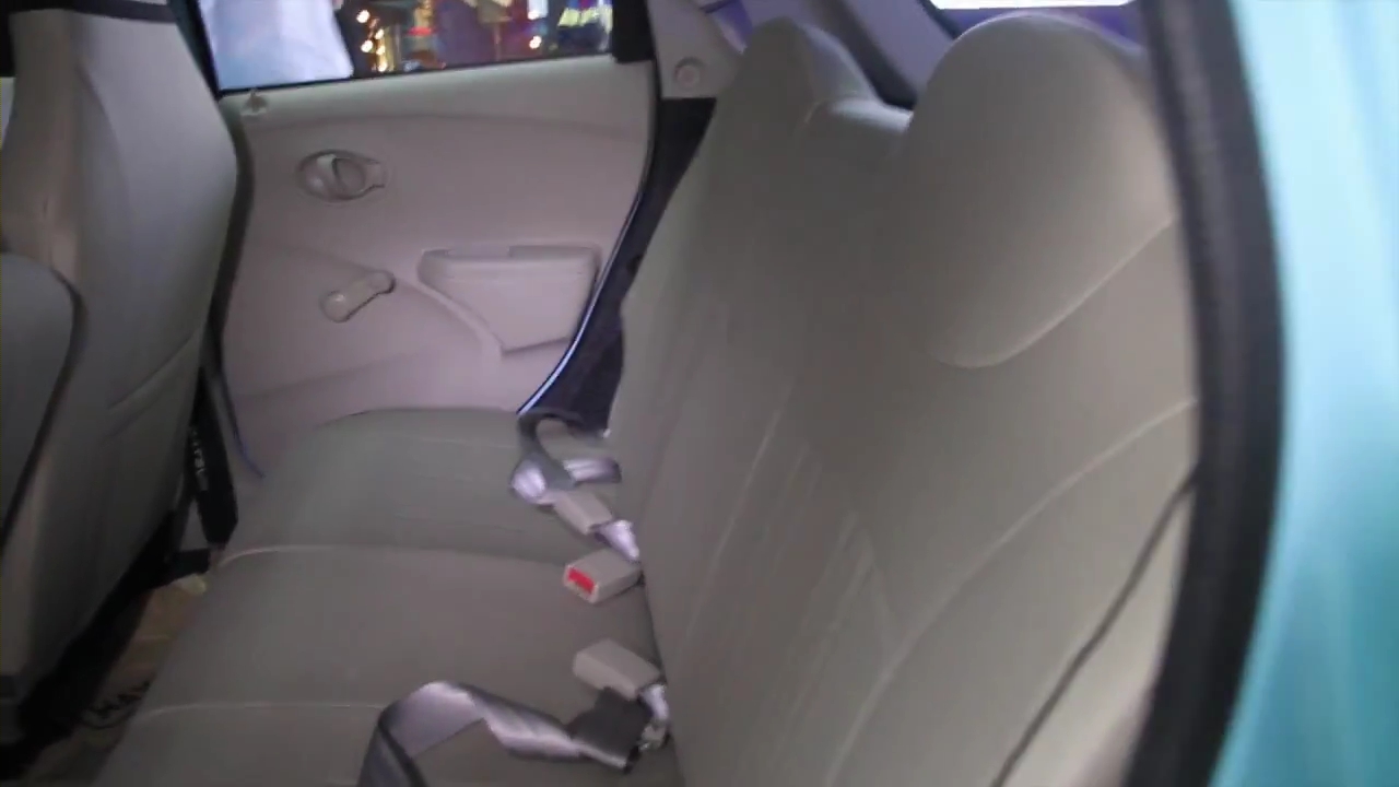 Menyimak Mobil Murah Datsun Go Luar Dan Dalam Merdekacom
