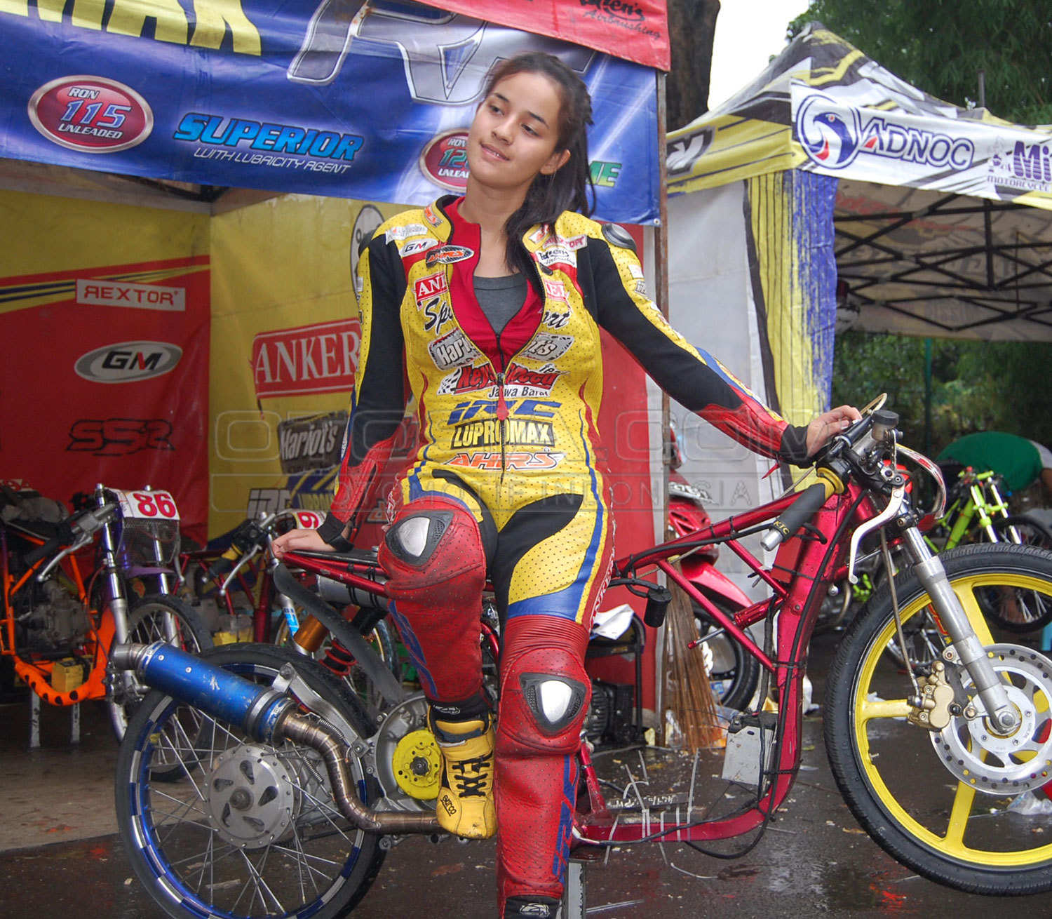 99 Gambar Motor Drag Wanita Terlengkap Ranting Modifikasi