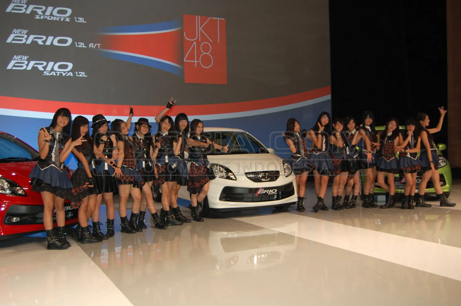 Honda Brio Satya dan JKT48