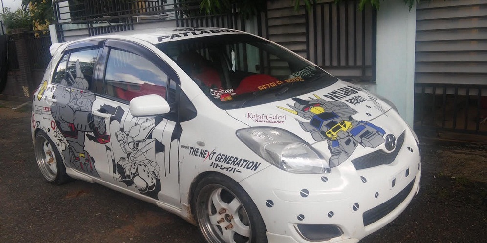 82 Gambar Kartun Mobil Sedan Lucu Terbaik Gambar Mobil