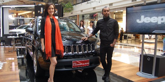 Chrysler Indonesia Luncurkan 'Baby Grand Cherokee'