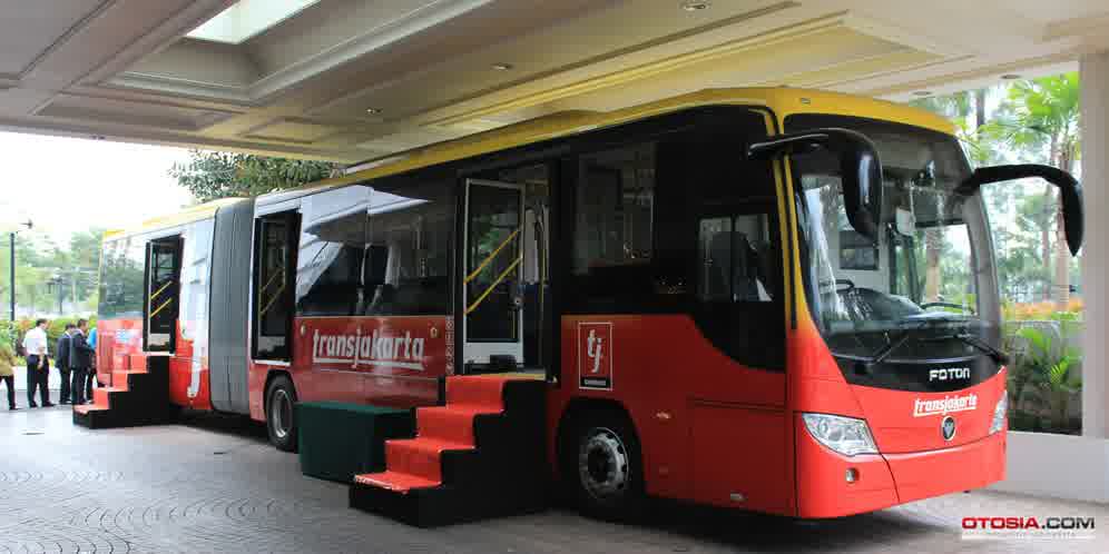 Tergusur Busway, Operator Trayek Lama Kehilangan Hak