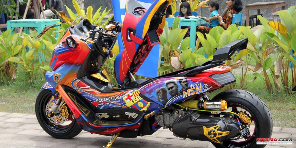 Begini Gaya Modifikasi NMax Bule-Bule di Bali
