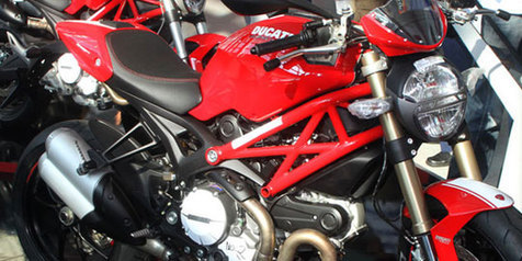 ducati monster evo