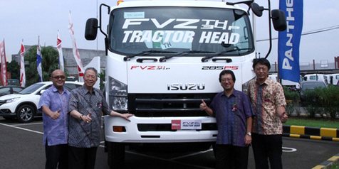 Isuzu Hadirkan GIGA FVZ Tractor Head