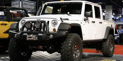 Jeep Wrangler Tambah Varian Brute Double Cab Otosia Com
