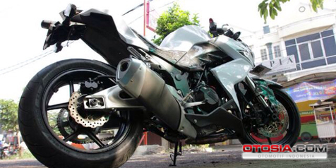 Sentuhan Garang Modifikasi Kawasaki Z250  Otosia.com