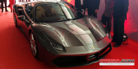 Ferrari 488 Gtb Rp 10 Miliar Mainan Baru Miliarder