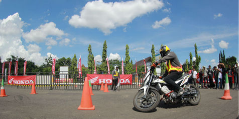 New Honda Sonic 150R InFASTion Edukasi Pelajar Indonesia!