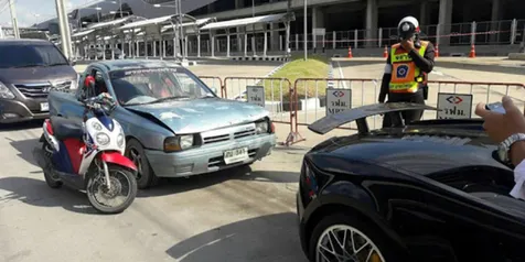 44 Koleksi Gambar Mobil Butut HD Terbaru