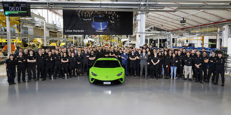 Lamborghini Sukses Lahirkan 10 Ribu Huracan