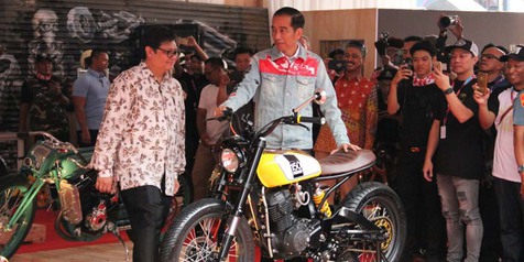 Jokowi: Industri 4.0 Dongkrak Industri Otomotif
