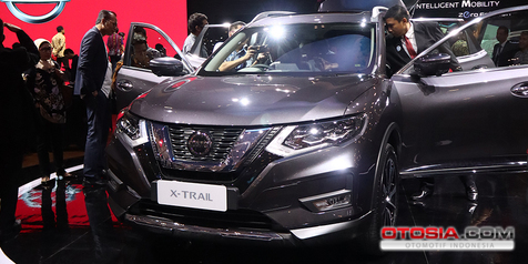Tembus Setengah Miliar, Apa yang Ditawarkan Nissan X-Trail Facelift?