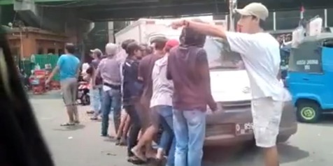 Polisi Ciduk 6 Pelaku Pemalakan di Pasar Tanah Abang, 4 Orang Jadi Tersangka