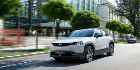 Mobil Listrik Pertama Mazda Lakoni Debut di Jepang