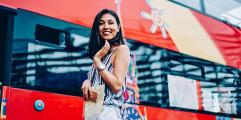 Nggak Hanya Hemat, Ini Alasan Liburan Akhir Tahun Naik Bus Jadi Favorit Traveler