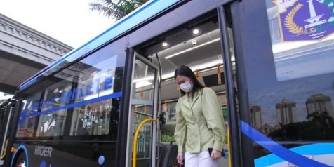 Tarif Bus Listrik Transjakarta Dipastikan Tetap Rp3.500