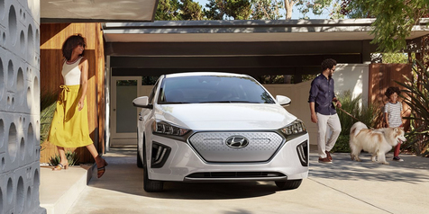 Hyundai Ioniq Experience, Kesempatan Warga Jatim Test Drive Mobil Listrik Canggih