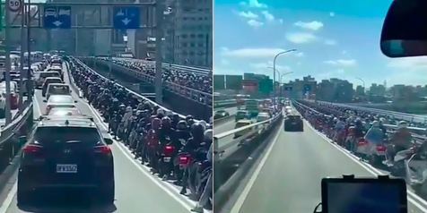 Viral Antrean Sepeda Motor saat Macet di Jalan Raya Bikin Tercengang