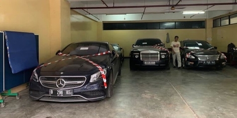 Mobil Mewah Milik Tersangka Korupsi Asabri Dilelang, Dijual hingga Rp6 Miliar