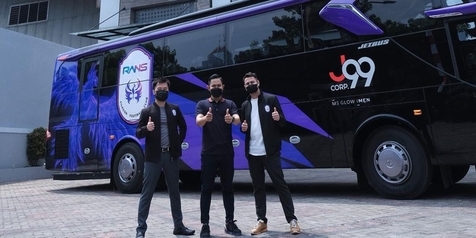 Crazy Rich Malang Berikan Bus ke Klub Raffi Ahmad Rans Cilegon FC, Begini Wujudnya