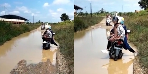 2 Cewek Terjebak di Kubangan Lumpur dan Tak Mau Turun dari Motor, Netizen: Tunggu Aja Airnya Kering