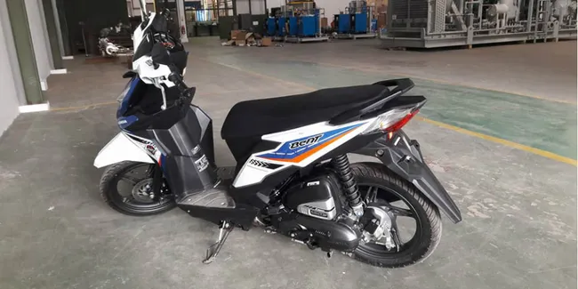 Pria Ini Ubah Honda Beat Standar Jadi Tenaga Listrik Dalam