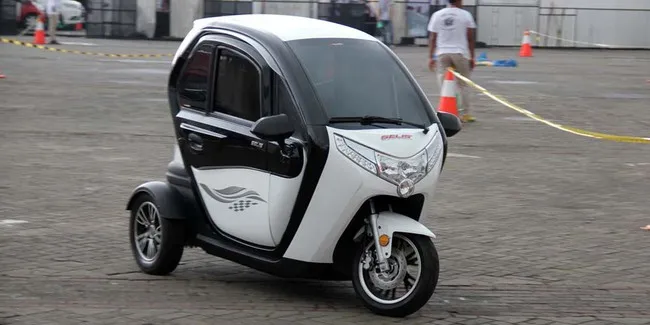 Motor Kapsul 3 Roda Selis Cek Harga Diskonnya di IIMS 