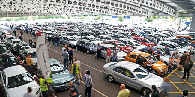  Cari Mobil Bekas Buat Mudik Pilih Citycar atau MPV 