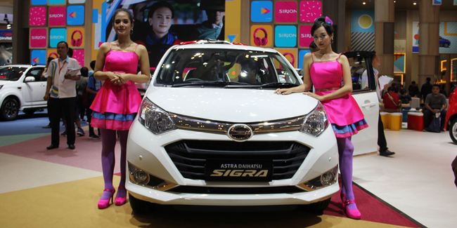 Harga Mobil Daihatsu Sigra Seri 2018 Kredit Bekas 