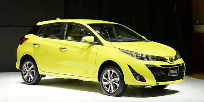 Tantang Honda Jazz Harga Toyota Yaris Jadi Dua Kali Lipat 