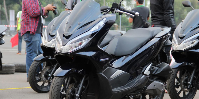 Ini Dia Harga Honda PCX Hybrid di Jawa Barat Otosia.com