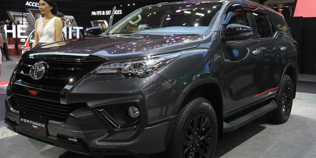 Ini Tampang Toyota Fortuner TRD Sportivo Baru, Apa Saja Perubahannya? Ini Tampang Toyota Fortuner TRD Sportivo Baru, Apa Saja Perubahannya?