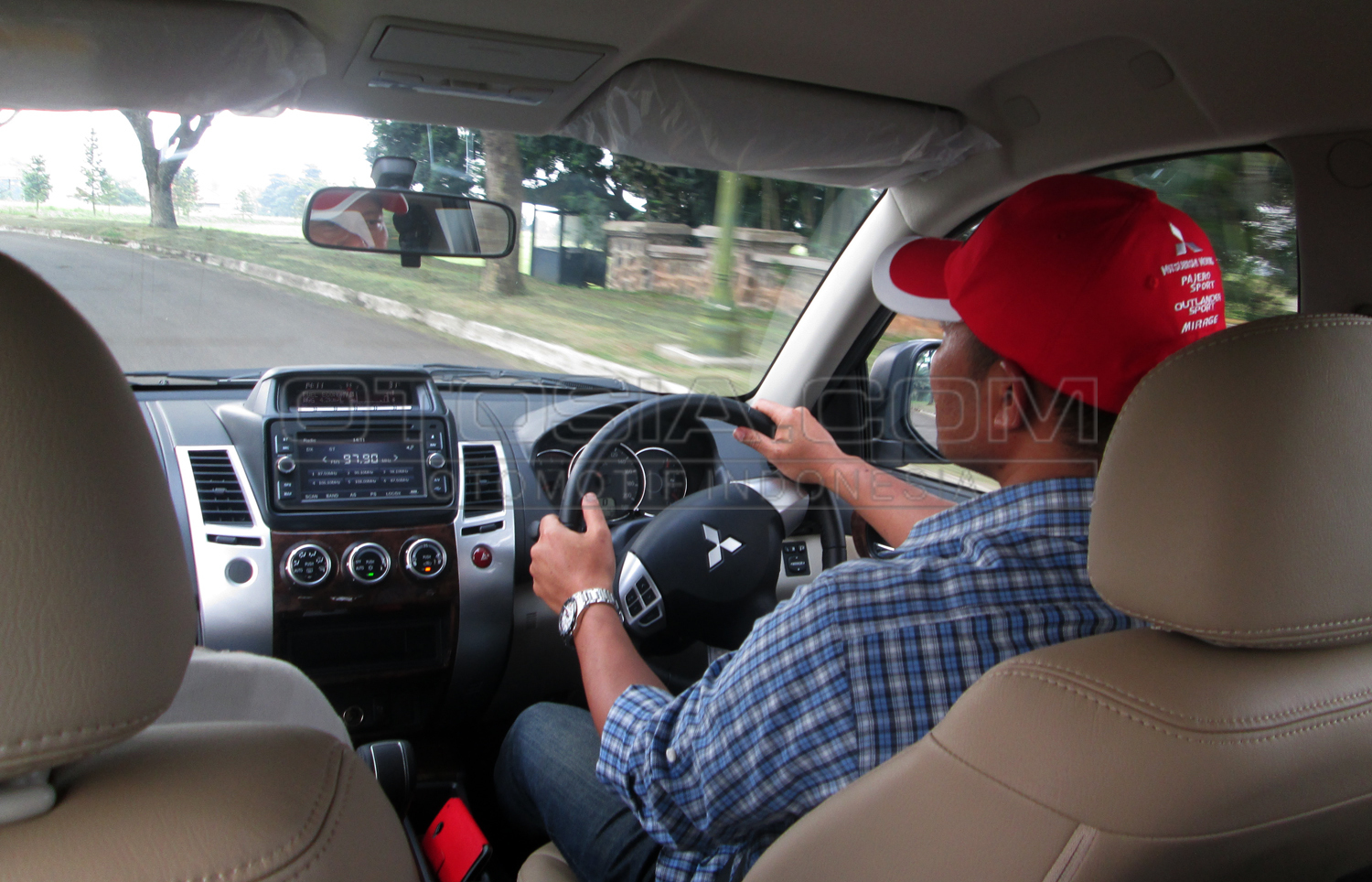 First Drive Mitsubishi New Pajero Sport Exceed 4X2 AT Merdekacom